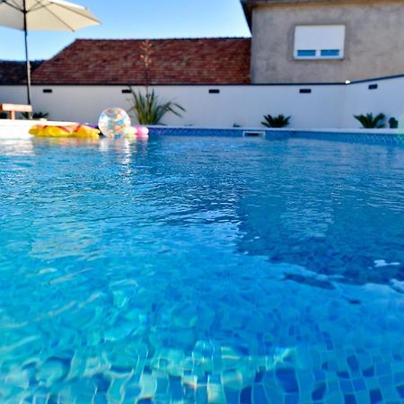 Villa Navita Augustinus With Pool Debeljak ภายนอก รูปภาพ